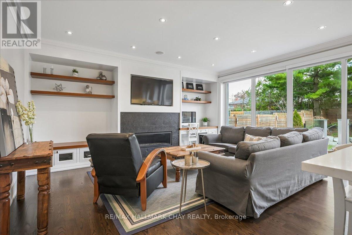 20 Ealing Drive, Toronto, Ontario  M2L 2R5 - Photo 10 - C13066434