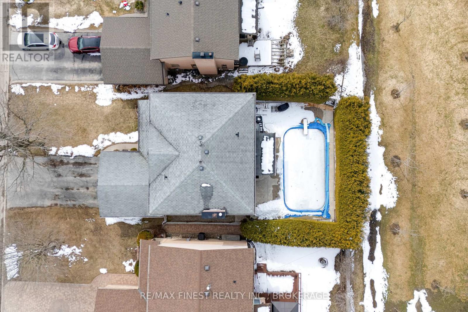 838 Woodside Drive, Kingston, Ontario  K7P 1T2 - Photo 3 - X12925482