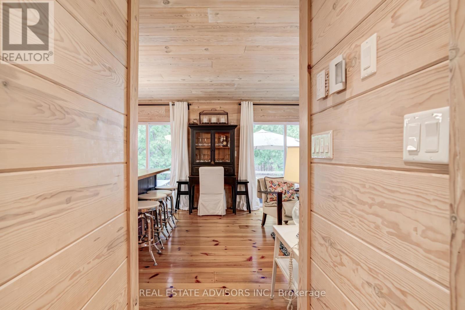 9387 County Road 9 Road, Clearview, Ontario  L0M 1G0 - Photo 10 - S13075986