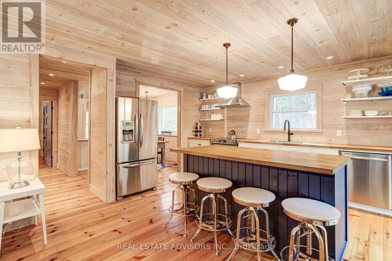 9387 County Road 9 Road, Clearview, Ontario  L0M 1G0 - Photo 15 - S13075986