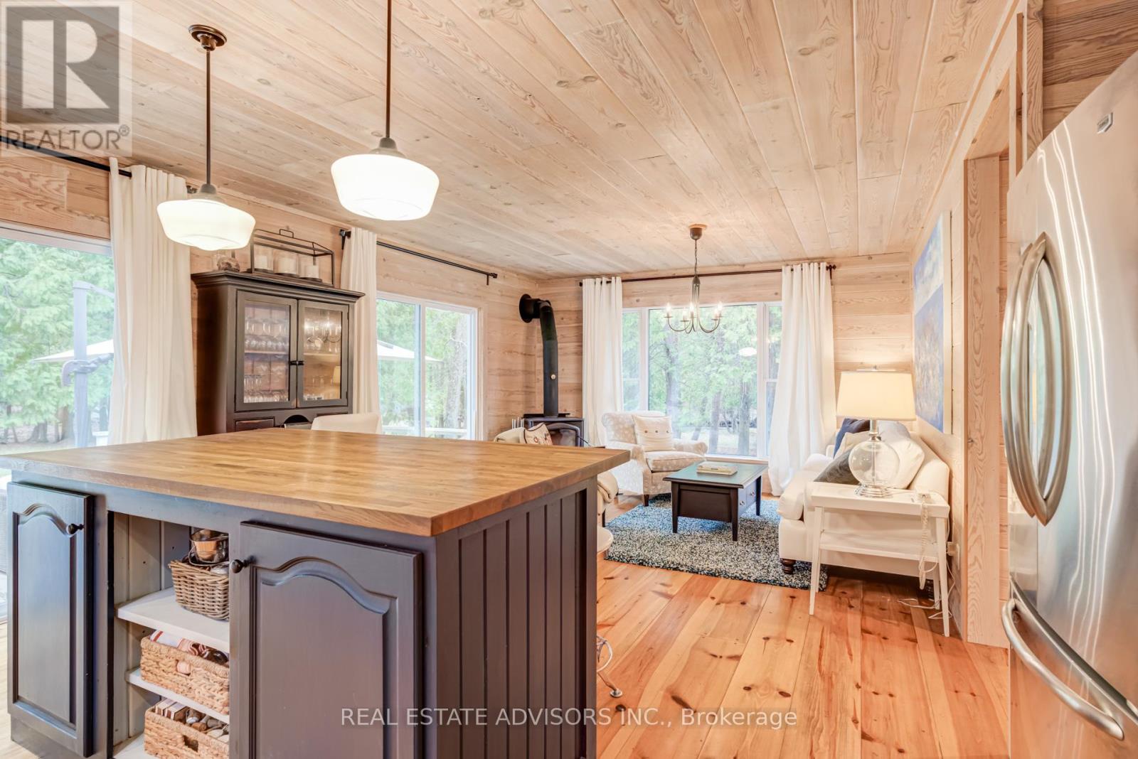 9387 County Road 9 Road, Clearview, Ontario  L0M 1G0 - Photo 19 - S13075986