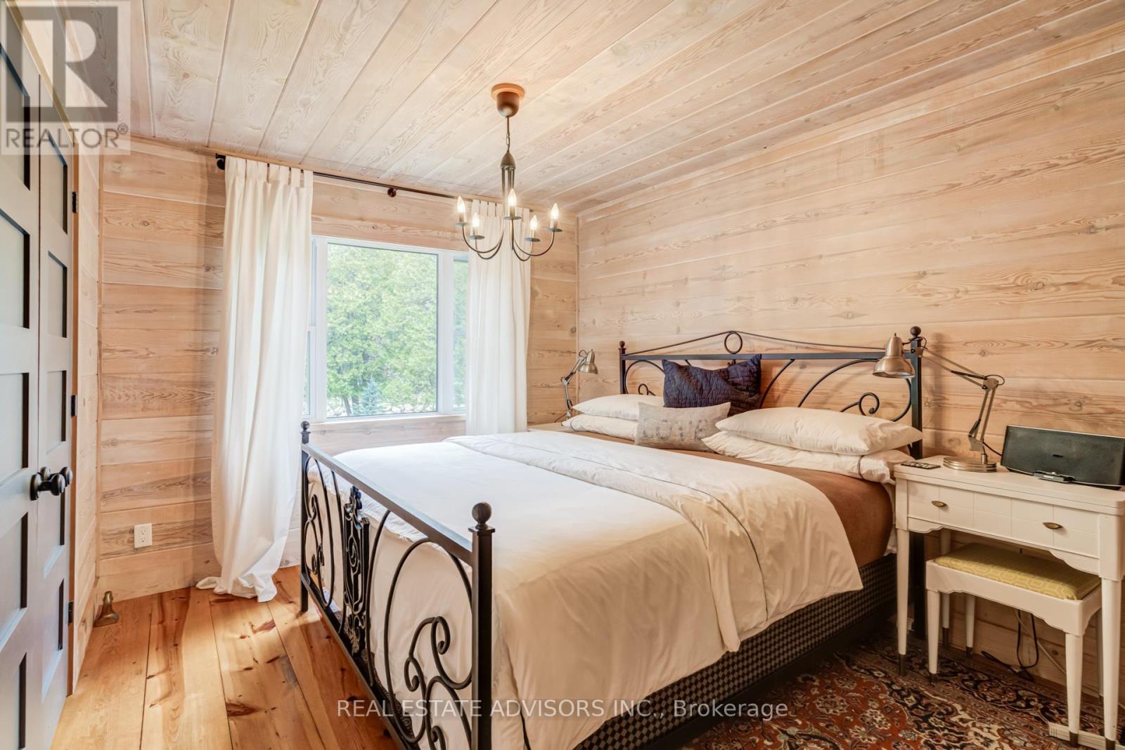 9387 County Road 9 Road, Clearview, Ontario  L0M 1G0 - Photo 25 - S13075986