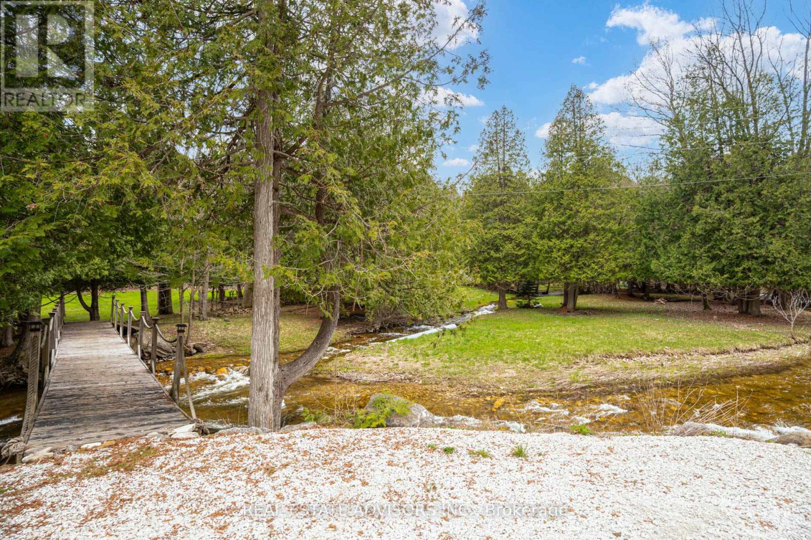 9387 County Road 9 Road, Clearview, Ontario  L0M 1G0 - Photo 5 - S13075986