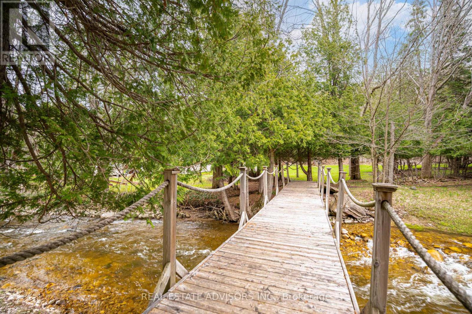9387 County Road 9 Road, Clearview, Ontario  L0M 1G0 - Photo 6 - S13075986