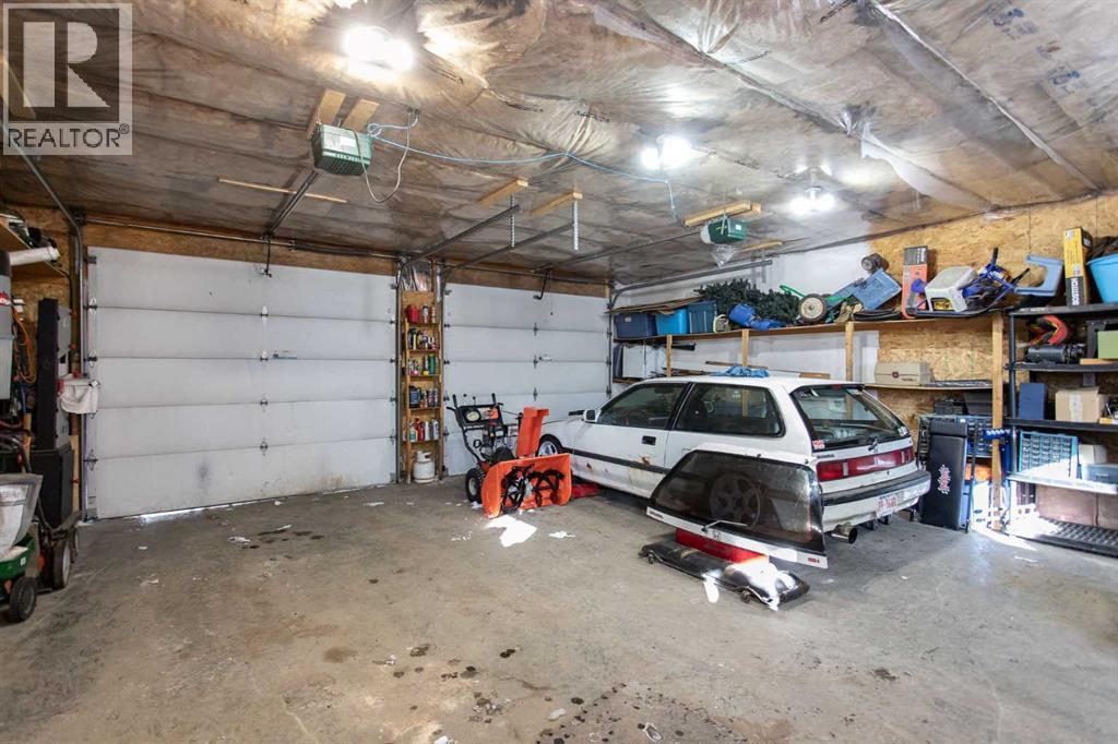 150 Robinson Avenue, Penhold, Alberta  T0M 1R0 - Photo 36 - A2287725