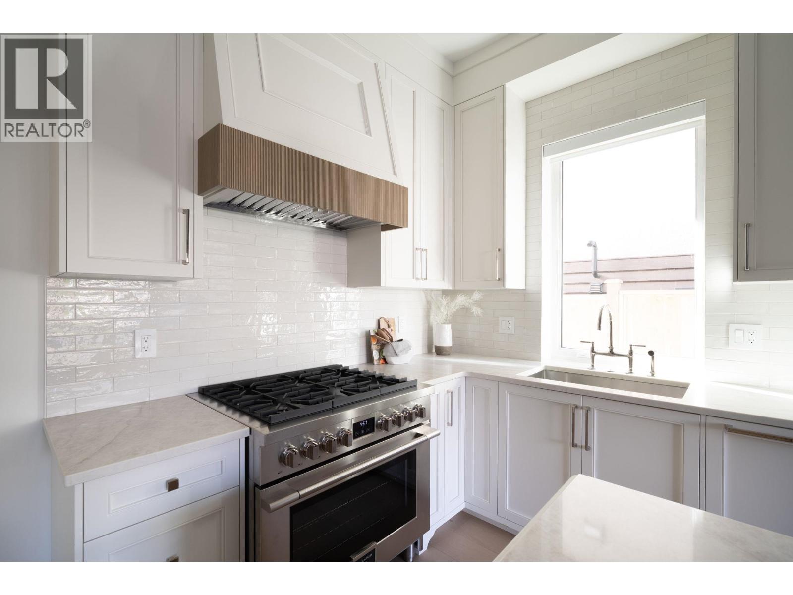 1 864 E 16th Avenue, Vancouver, British Columbia  V5T 2V6 - Photo 12 - R3101375