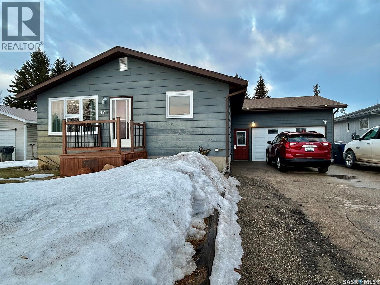 404 5th STREET N, nipawin, Saskatchewan
