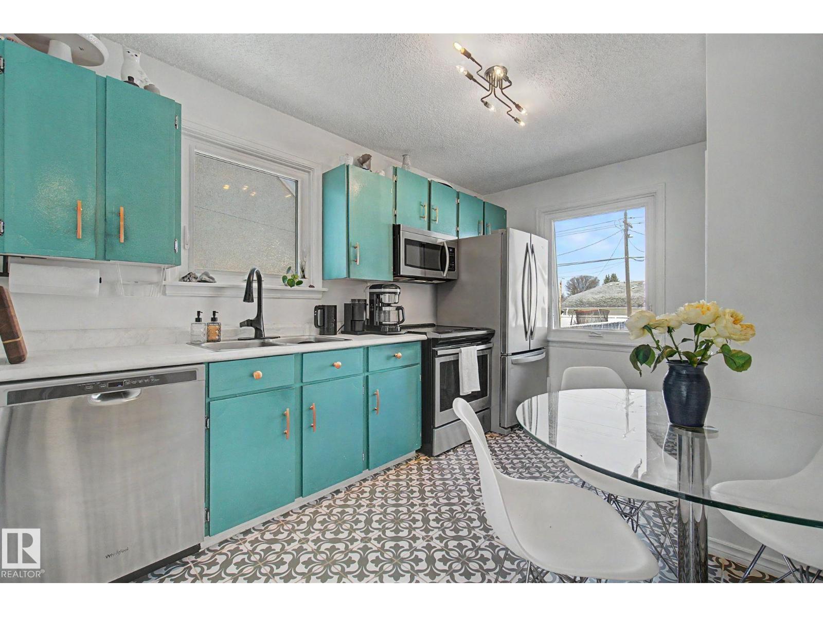 7550 81 Av Nw Nw, Edmonton, Alberta  T6C 0V5 - Photo 31 - E4485522