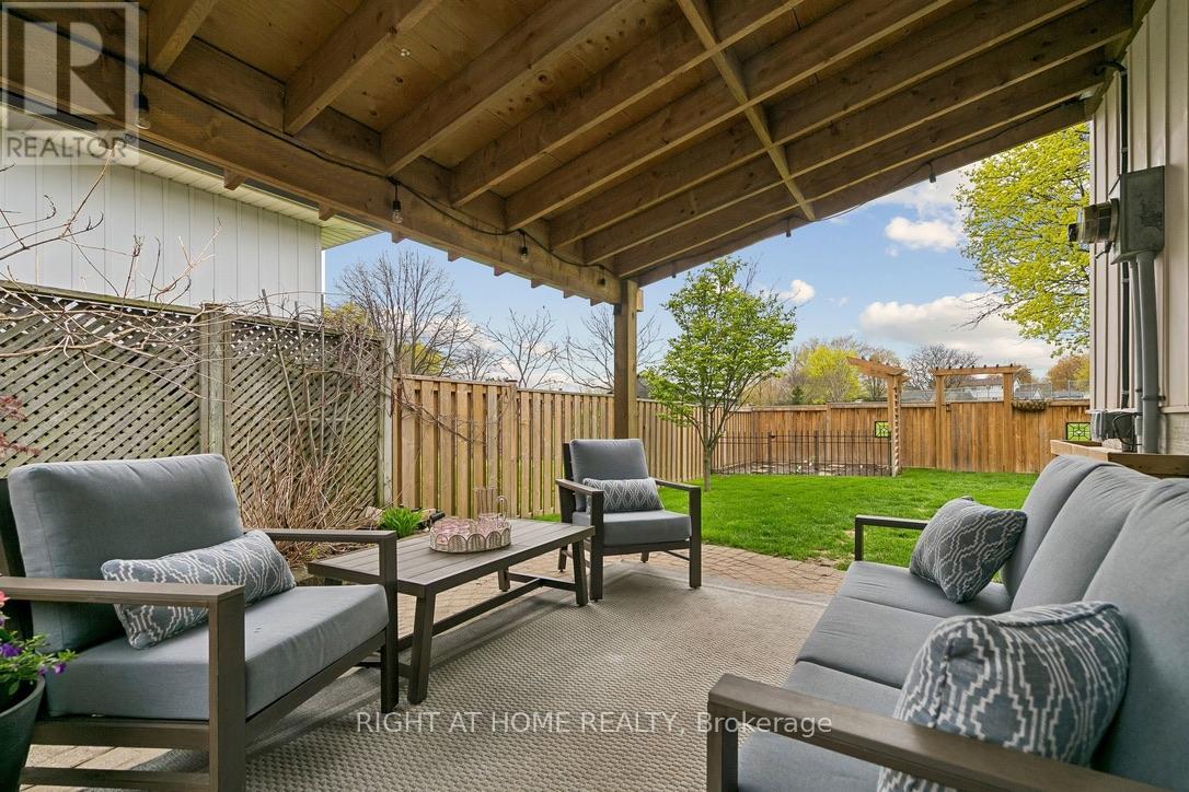 1362 Sycamore Drive, Burlington, Ontario  L7M 1H2 - Photo 40 - W13075990