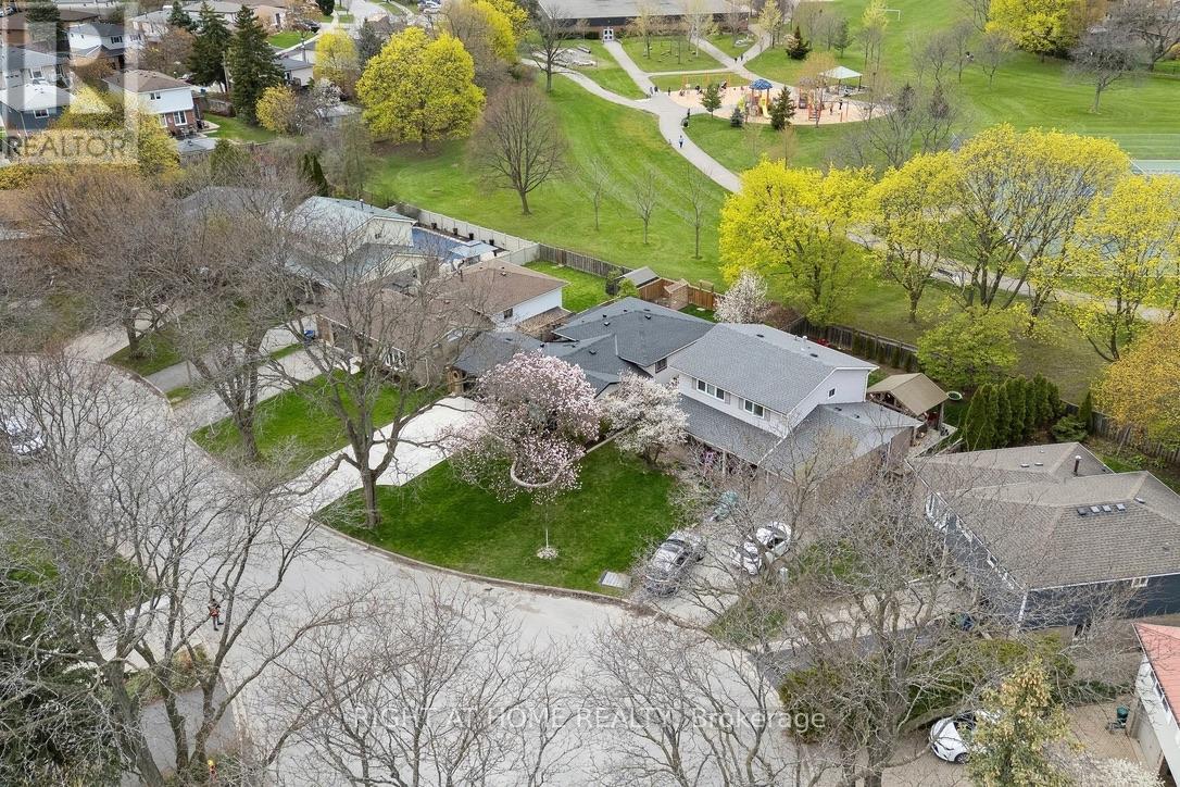 1362 Sycamore Drive, Burlington, Ontario  L7M 1H2 - Photo 45 - W13075990