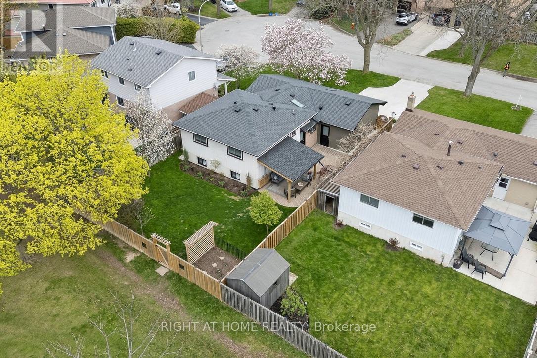 1362 Sycamore Drive, Burlington, Ontario  L7M 1H2 - Photo 46 - W13075990