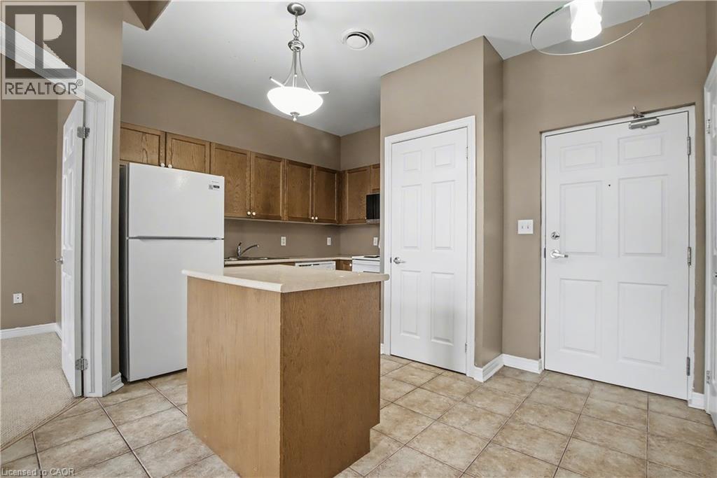 6365 Drummond Road Unit# 207, Niagara Falls, Ontario  L2G 4N1 - Photo 8 - 40799652