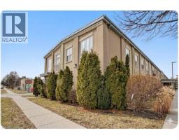 6365 DRUMMOND Road Unit# 207, Niagara Falls, Ontario