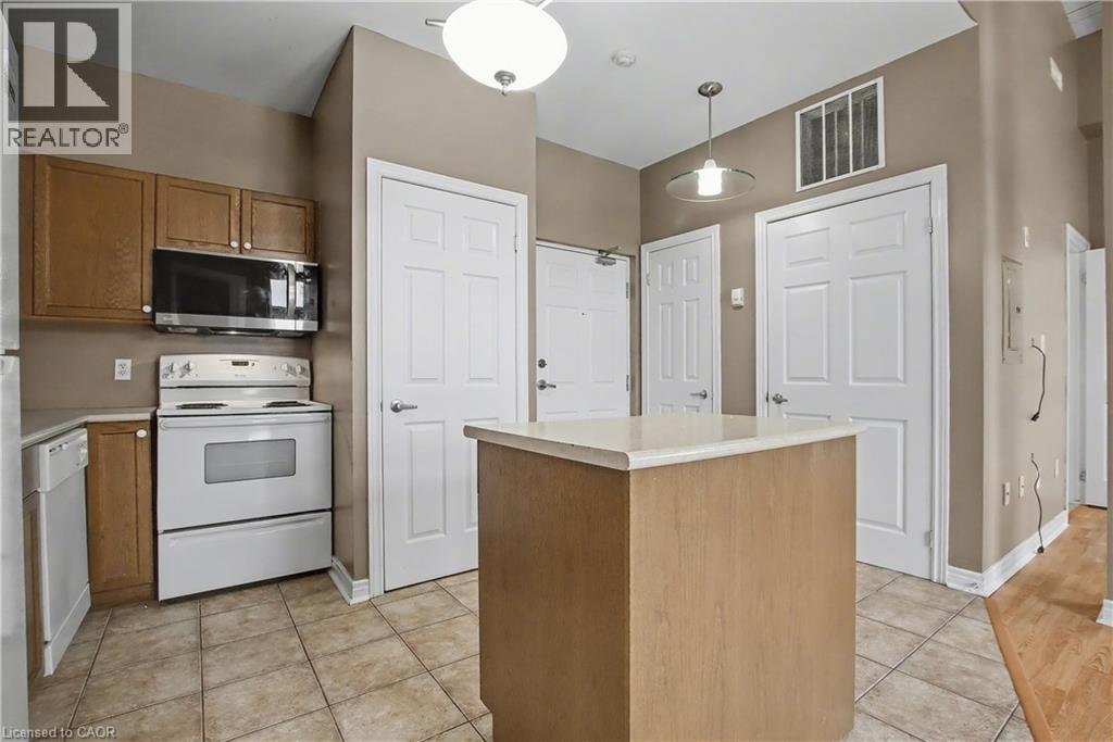 6365 Drummond Road Unit# 207, Niagara Falls, Ontario  L2G 4N1 - Photo 6 - 40799652