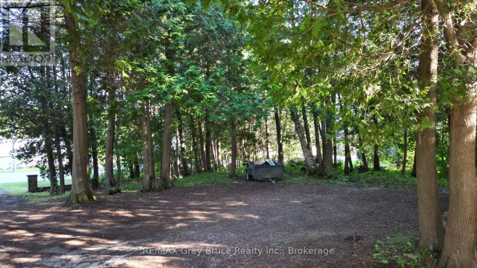 18 Stokes River Road, Northern Bruce Peninsula, Ontario  N0H 2M0 - Photo 25 - X12874040