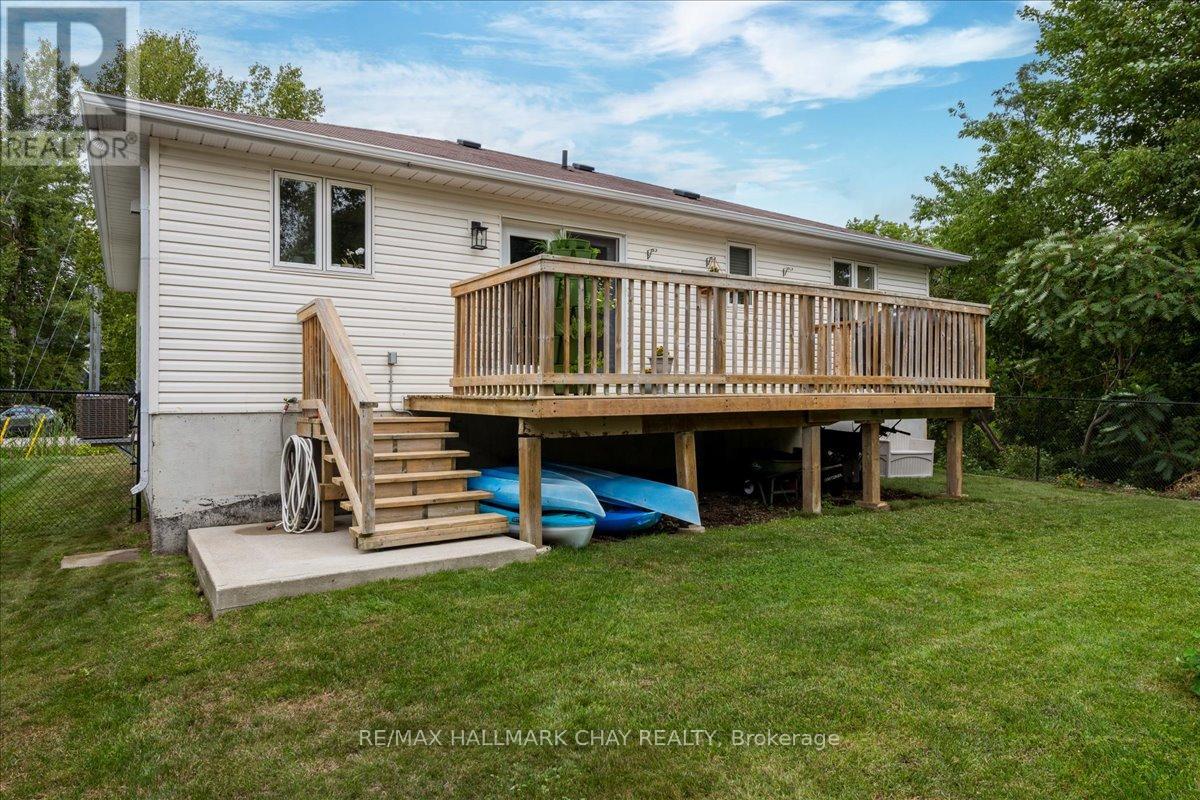 1103 Belle Aire Beach Road, Innisfil, Ontario  L0L 1C0 - Photo 22 - N12908644