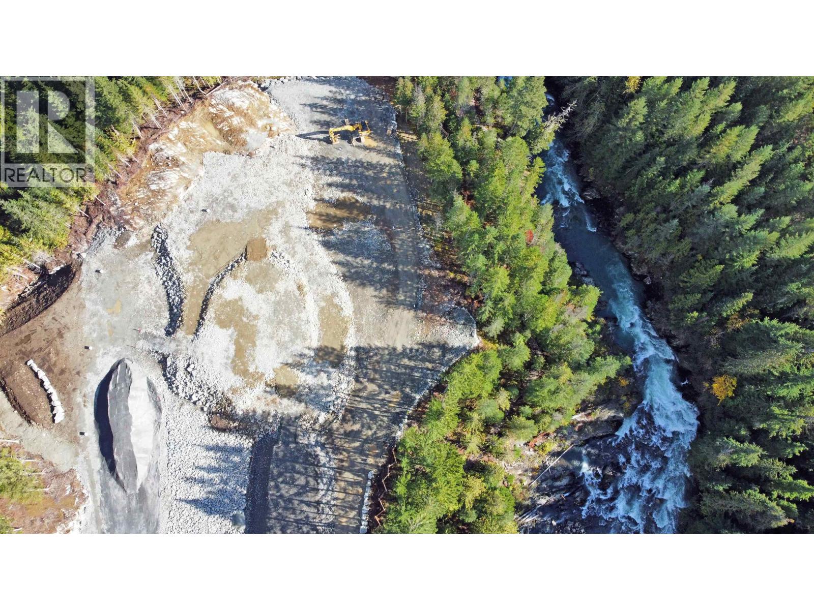Lot 10 1726 River Run Place, Whistler, British Columbia  V8E 1P4 - Photo 5 - R3118703