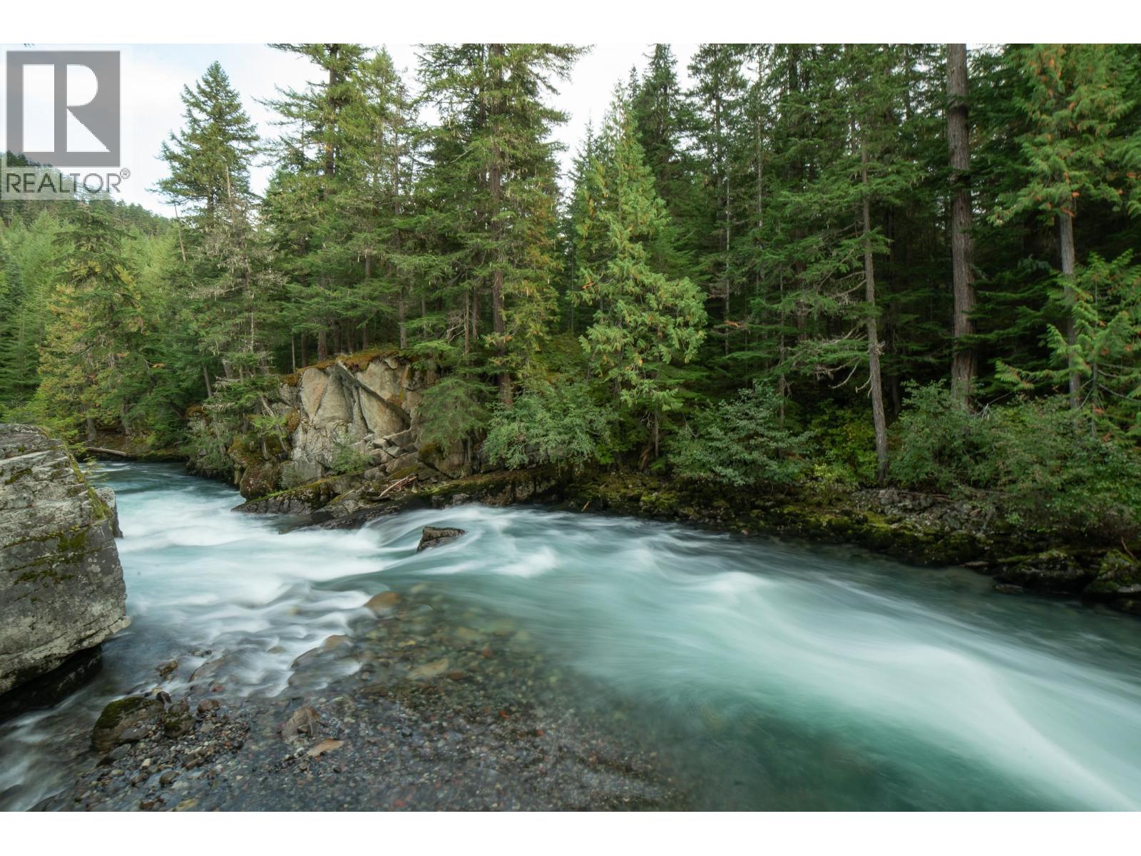 Lot 10 1726 River Run Place, Whistler, British Columbia  V8E 1P4 - Photo 6 - R3118703