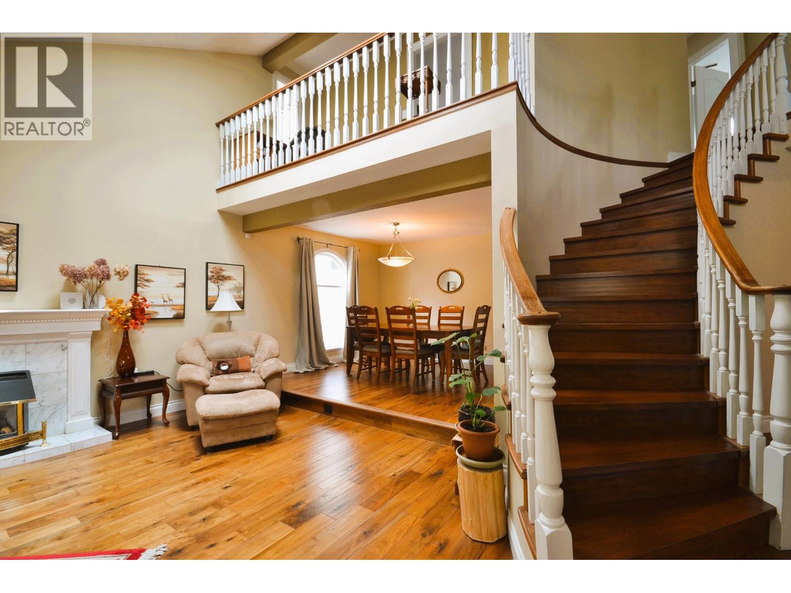 15 Parkwood Place, Port Moody, British Columbia  V3H 4K7 - Photo 6 - R3016534