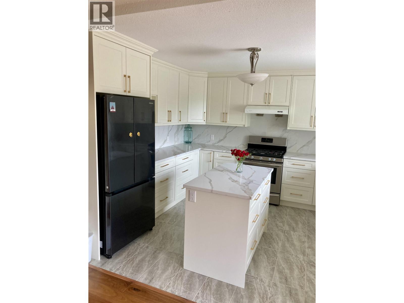 15 Parkwood Place, Port Moody, British Columbia  V3H 4K7 - Photo 9 - R3016534