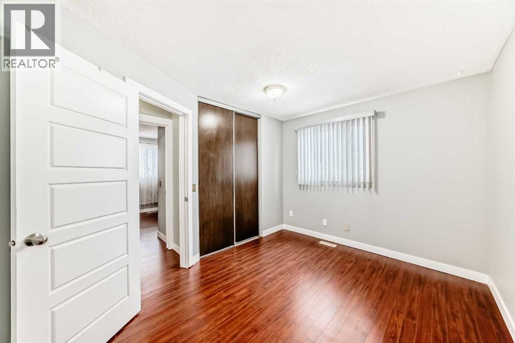 130 Pinemeadow Road NE, Calgary, Alberta  T1Y 4N9 - Photo 13 - A2290921