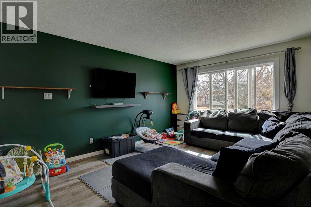 9332 112a Avenue, Grande Prairie, Alberta  T8V 1W1 - Photo 7 - A2306842
