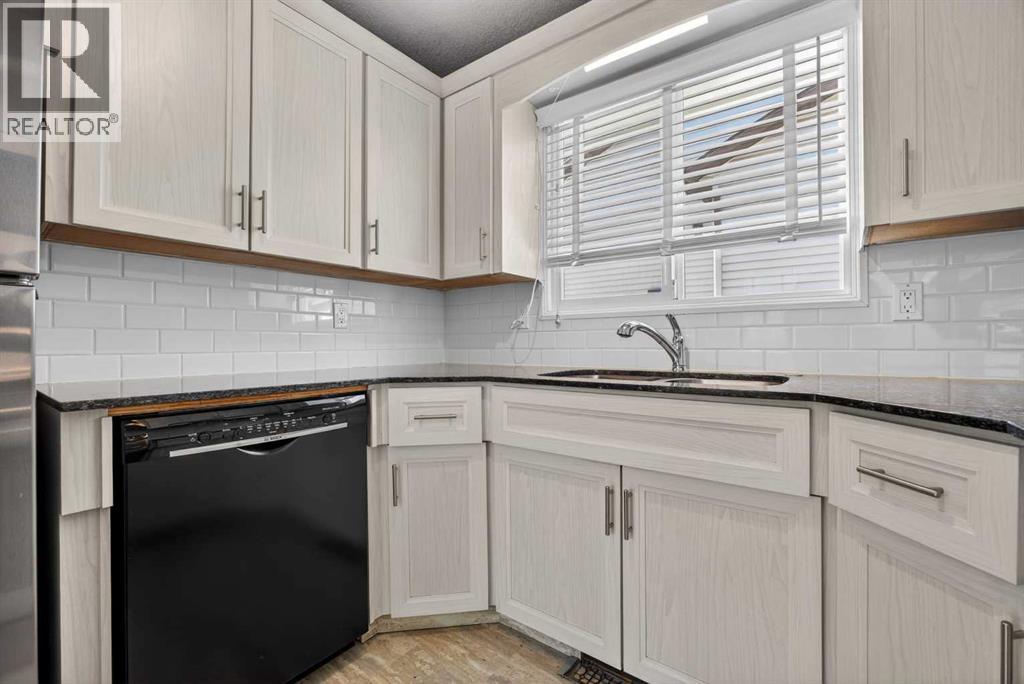 84 Macewan Glen Way Nw, Calgary, Alberta  T2K 2G7 - Photo 20 - A2307010