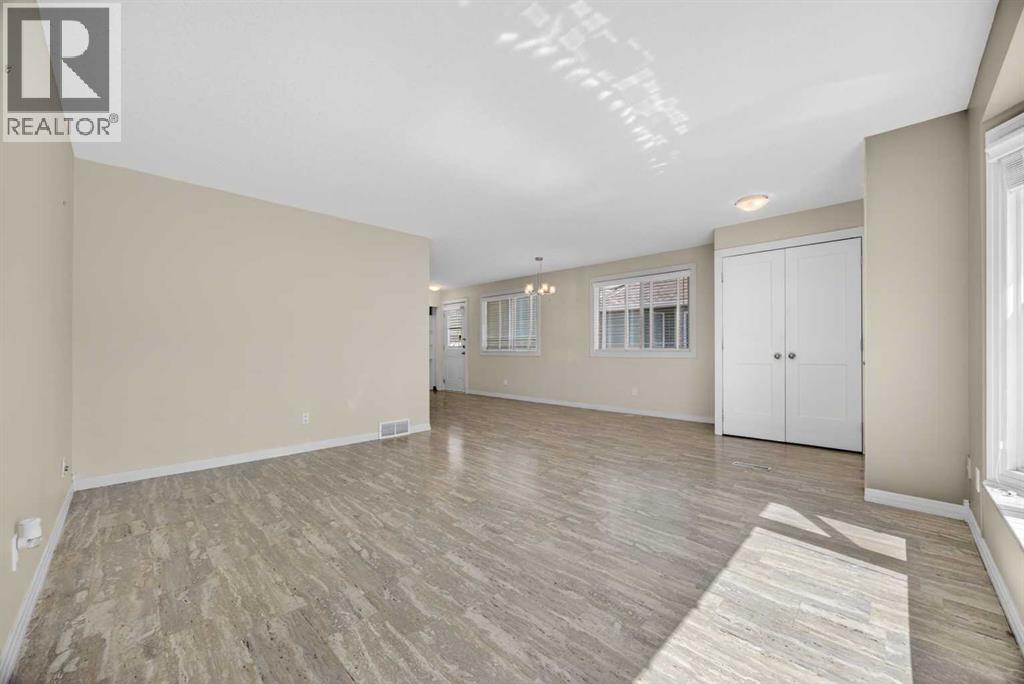 84 Macewan Glen Way Nw, Calgary, Alberta  T2K 2G7 - Photo 13 - A2307010