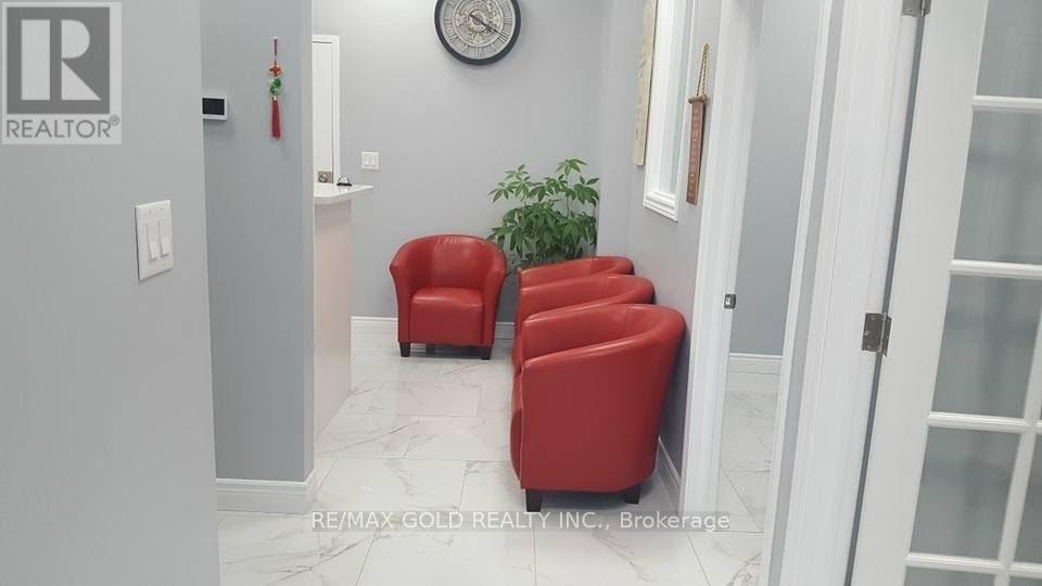 205 - 20 Maritime Ontario Boulevard, Brampton, Ontario  L6S 0E7 - Photo 2 - W13074662