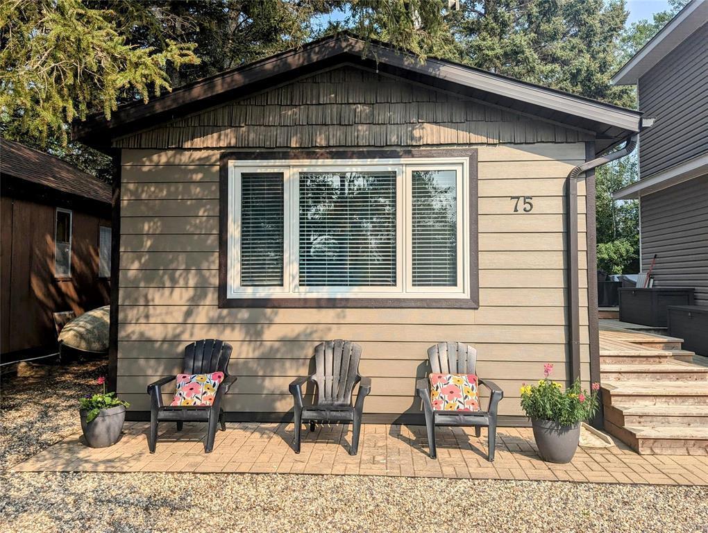 75 Fourth Street S, Clear Lake, Manitoba  R0J 2H0 - Photo 0 - 202609145