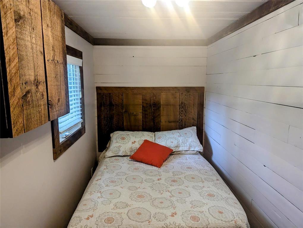 75 Fourth Street S, Clear Lake, Manitoba  R0J 2H0 - Photo 6 - 202609145