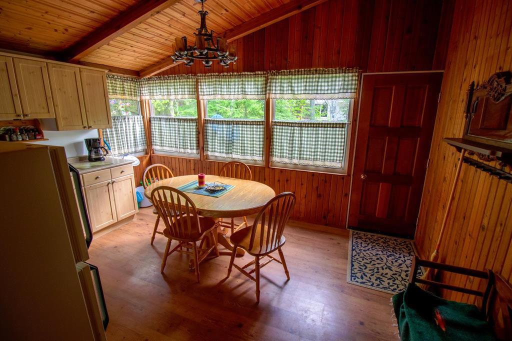 257 Ta-Wa-Pit Drive, Clear Lake, Manitoba  R0J 2H0 - Photo 4 - 202609147