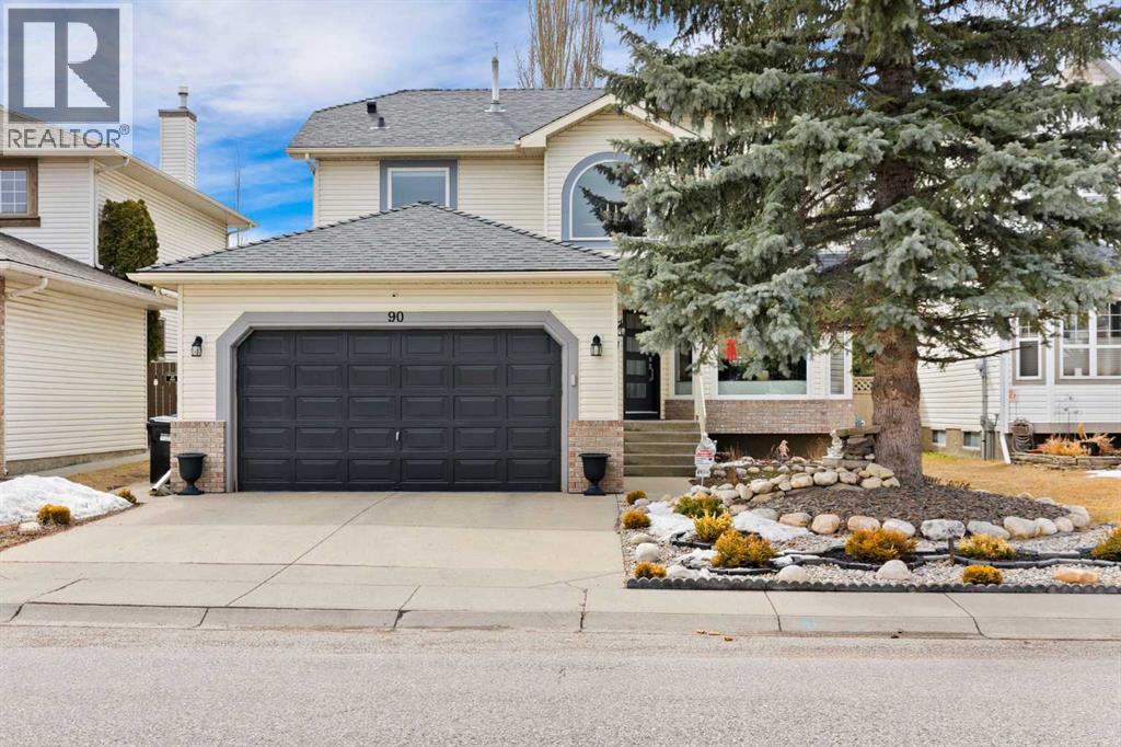 90 Riverview Circle SE, Calgary, Alberta