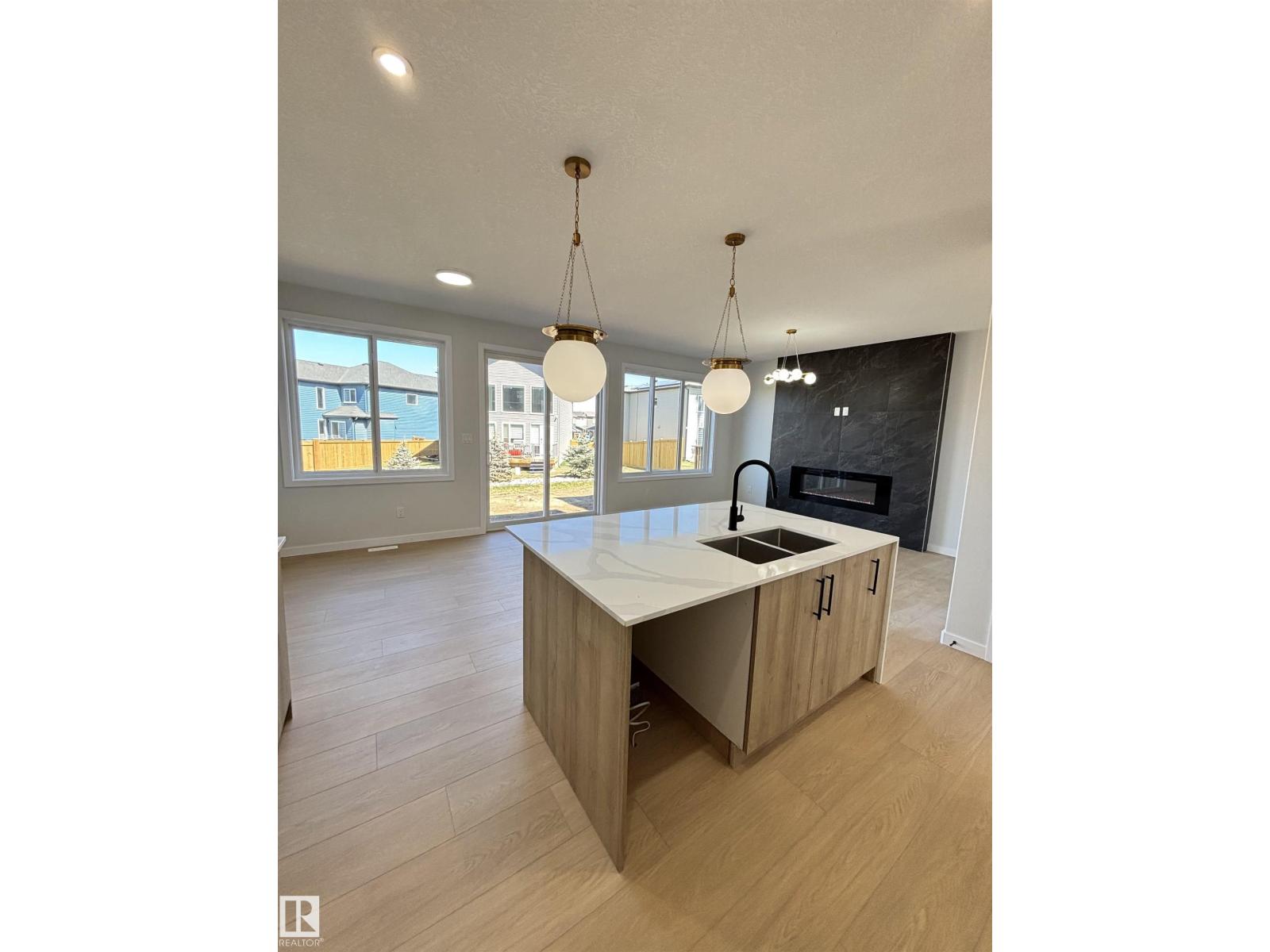 1623 Siskin Link Li Nw, Edmonton, Alberta  T5S 0V2 - Photo 7 - E4485458