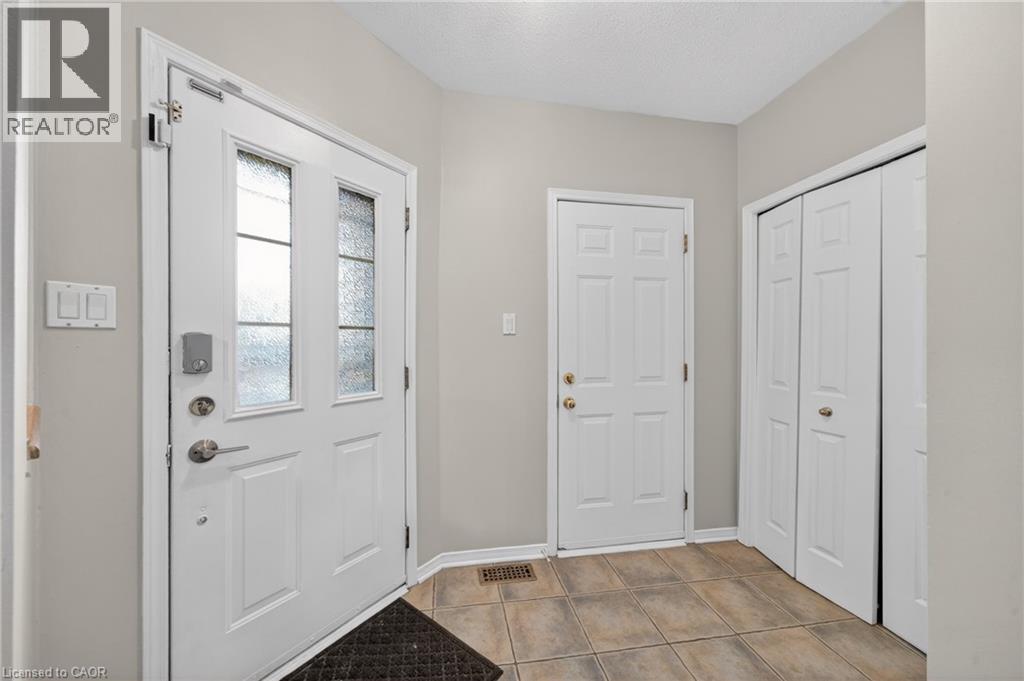 47 Inverkip Avenue, Ottawa, Ontario  K1T 4B8 - Photo 3 - 40826569
