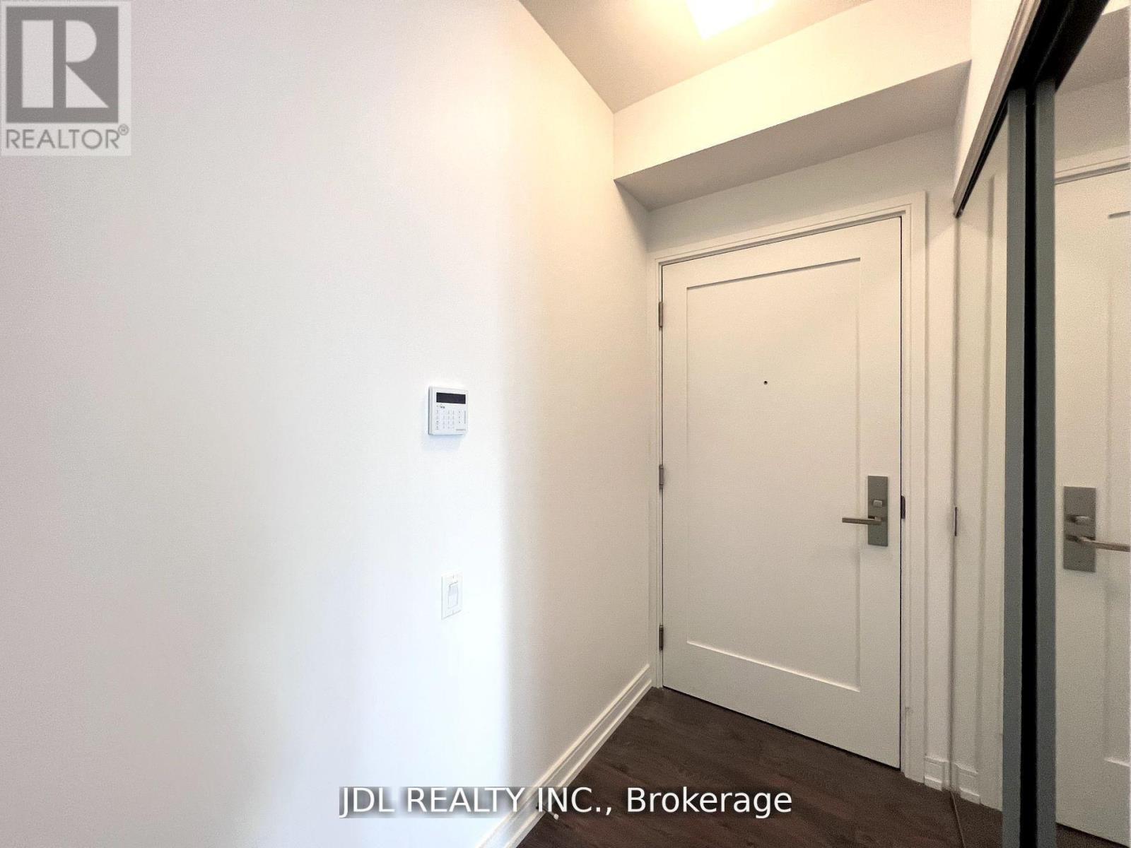 2102 - 28 Wellesley Street E, Toronto, Ontario  M4Y 0C4 - Photo 11 - C13076030