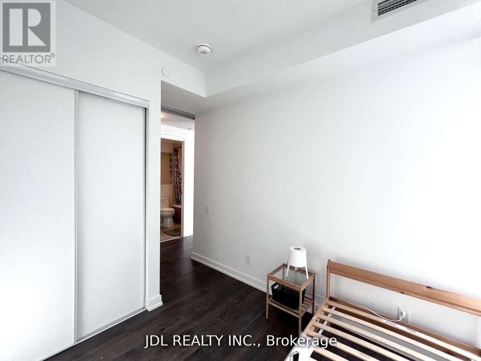 2102 - 28 Wellesley Street E, Toronto, Ontario  M4Y 0C4 - Photo 9 - C13076030