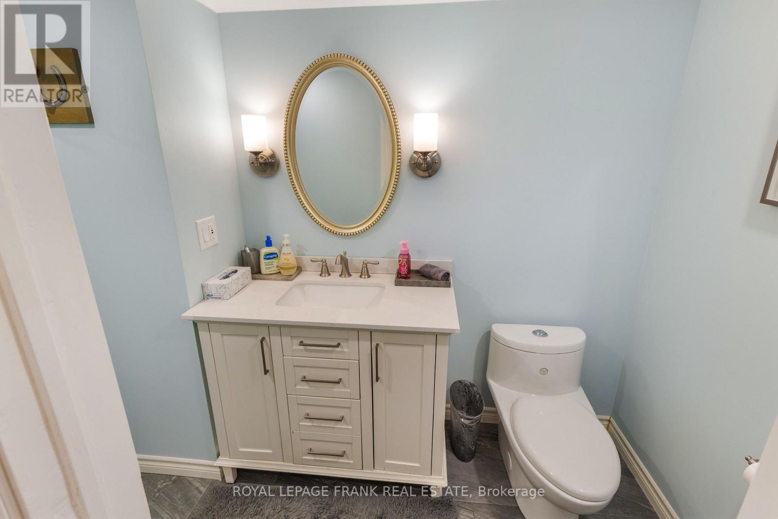 68 Burling Place, Newmarket, Ontario  L3Y 5W4 - Photo 36 - N13049382