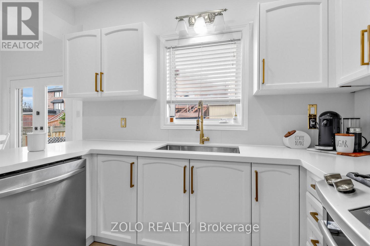 1911 Swan Street, Innisfil, Ontario  L9S 0B3 - Photo 13 - N13076012