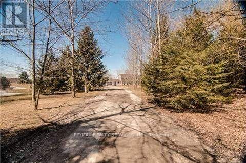 7180 17th Side Road, King, Ontario  L0G 1T0 - Photo 2 - N13076018