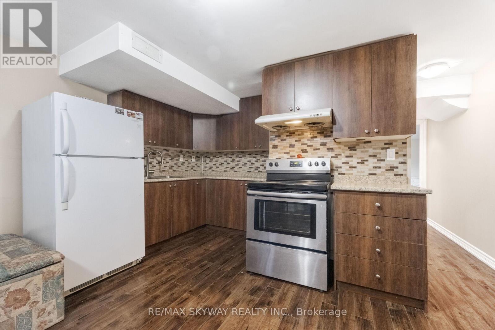 32 Lady Belle Crescent, Brampton, Ontario  L6R 3B6 - Photo 44 - W13064426
