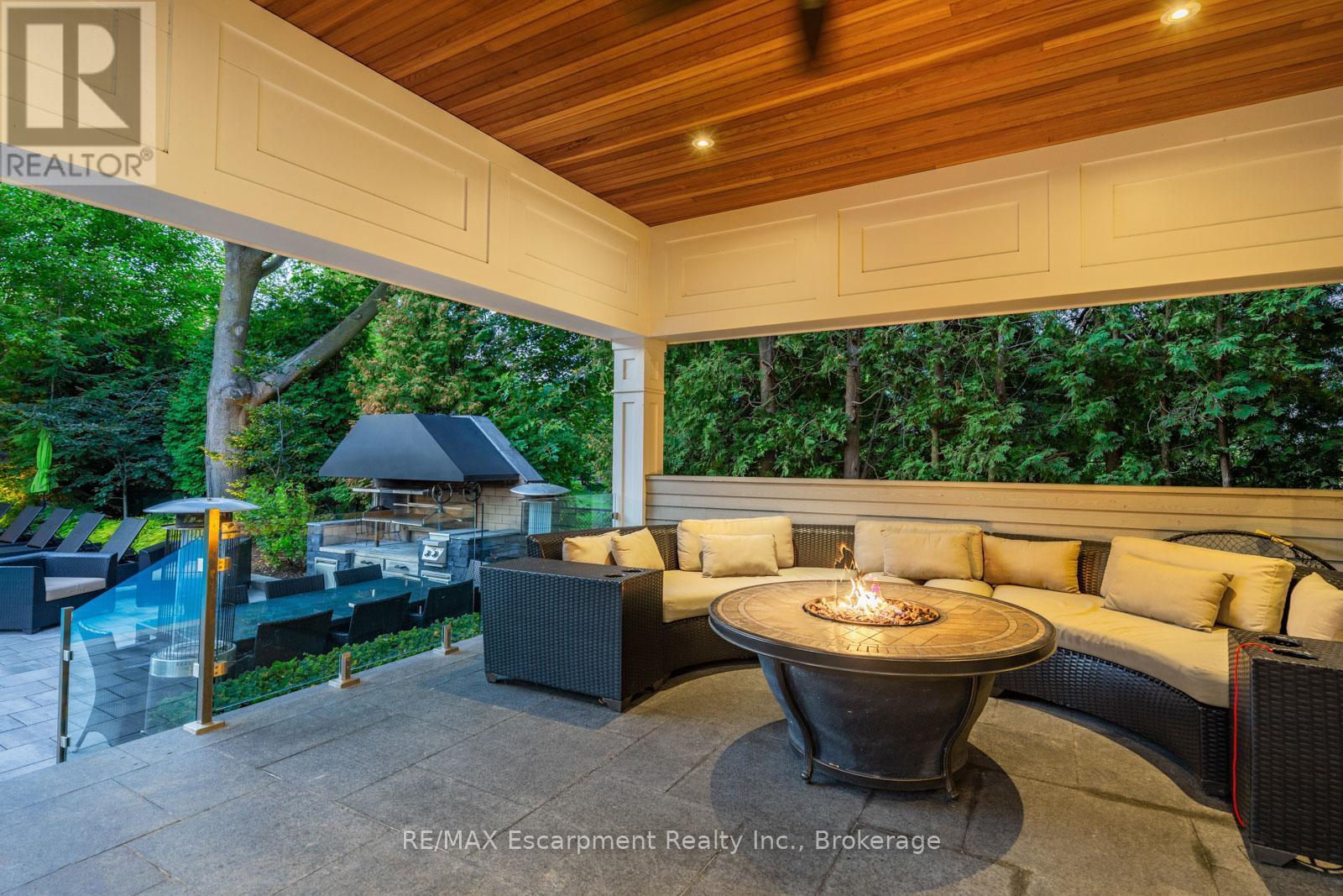 3087 Lakeshore Road, Burlington, Ontario  L7N 1A3 - Photo 41 - W12986602