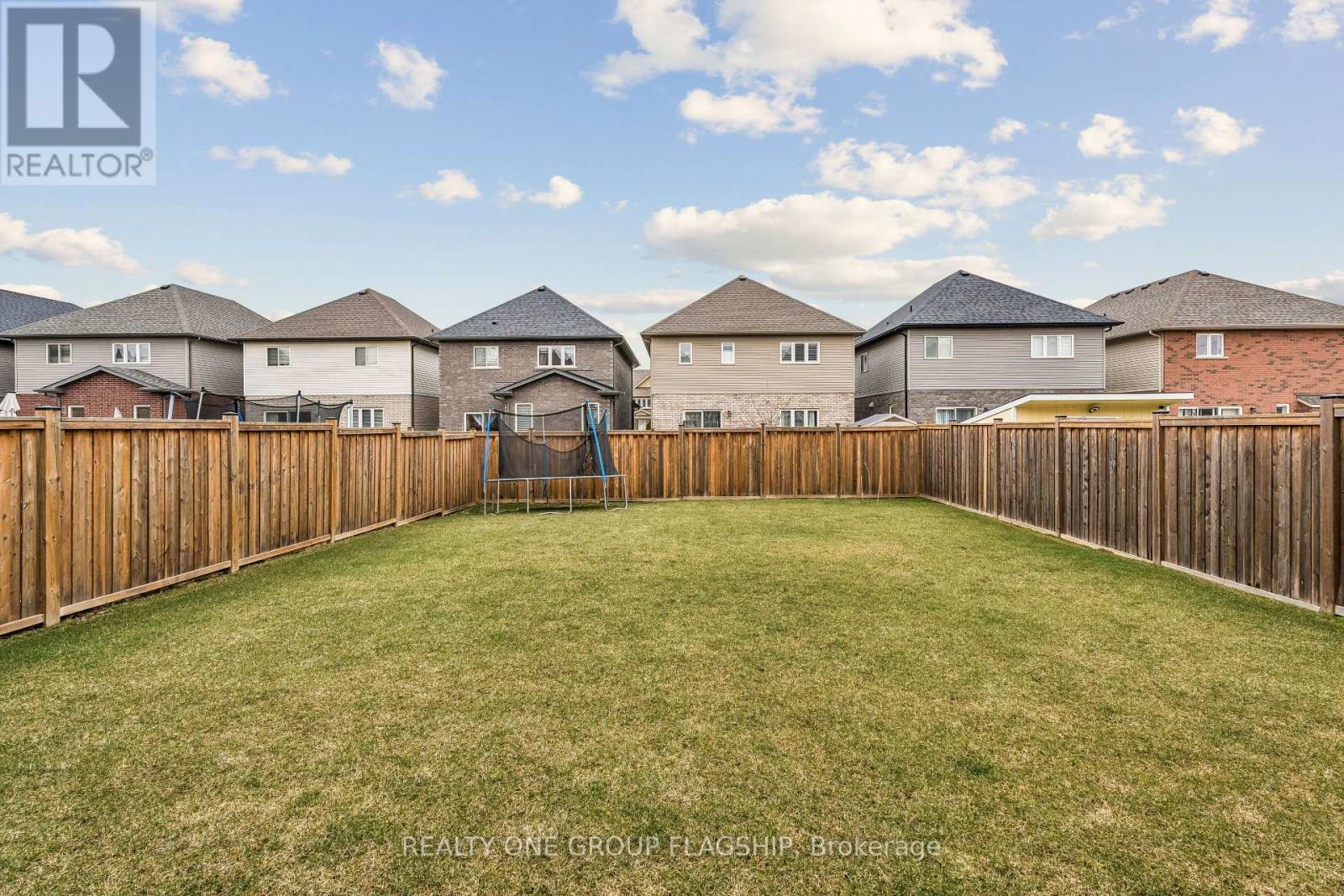 87 Dolomiti Court, Hamilton, Ontario  L0R 1P0 - Photo 46 - X12962526