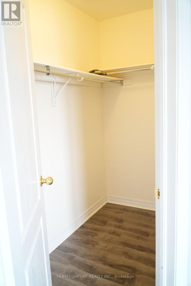 169 Hammersly Boulevard, Markham, Ontario  L6E 0K8 - Photo 4 - N13076040