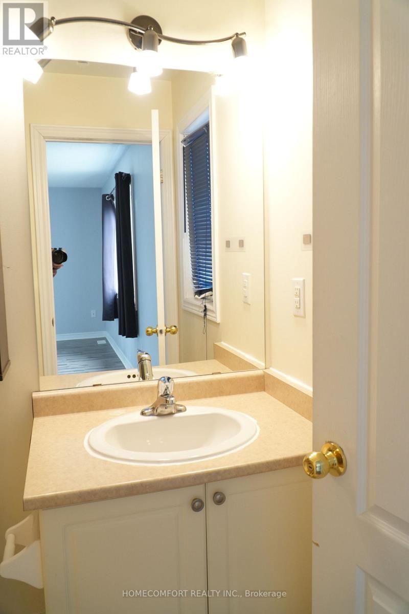 169 Hammersly Boulevard, Markham, Ontario  L6E 0K8 - Photo 5 - N13076040