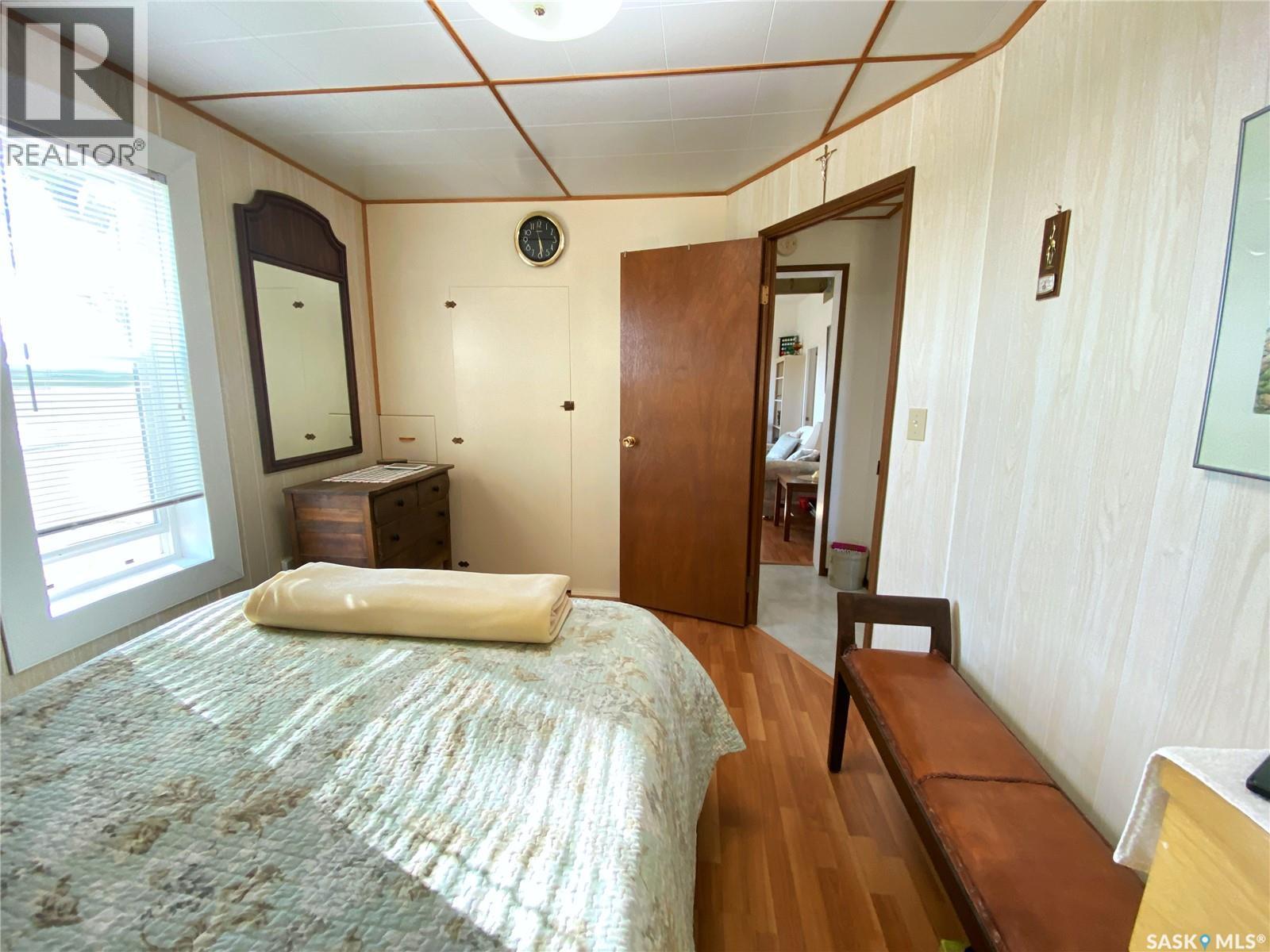 1010 Railway Avenue, Elbow, Saskatchewan  S0H 1J0 - Photo 29 - SK034687