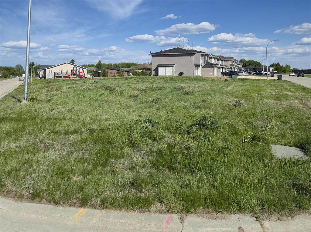 84 Jeanne Drive, La Broquerie, Manitoba  R0A 0W0 - Photo 0 - 202609070
