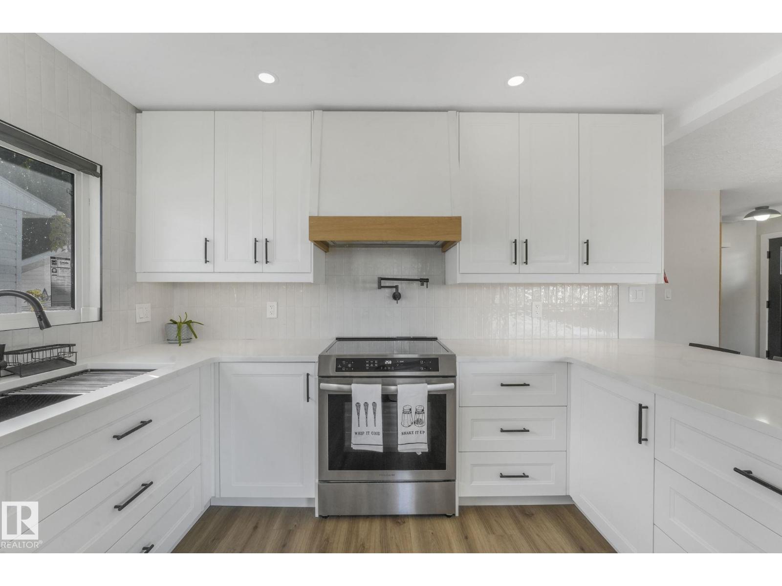 7404 82 St Nw, Edmonton, Alberta  T6C 2X1 - Photo 10 - E4485342