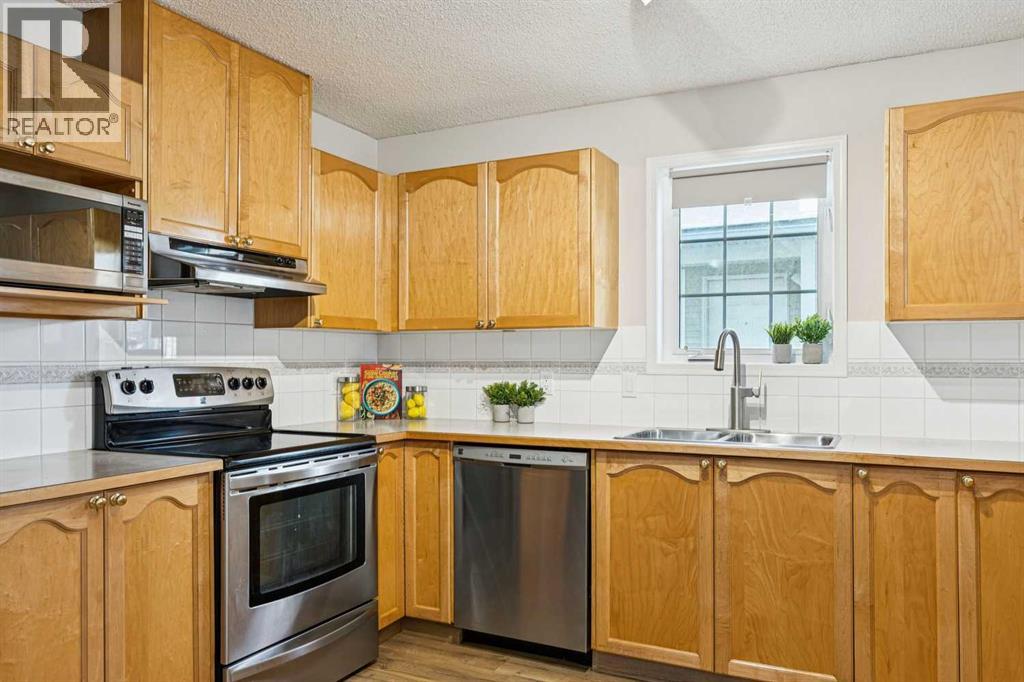 704, 7171 Coach Hill Road SW, Calgary, Alberta  T3H 3R7 - Photo 5 - A2295156