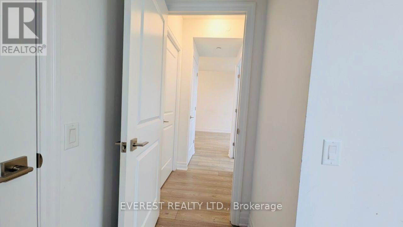 2409 - 36 Elm Drive W, Mississauga, Ontario  L5B 0N3 - Photo 20 - W12958014